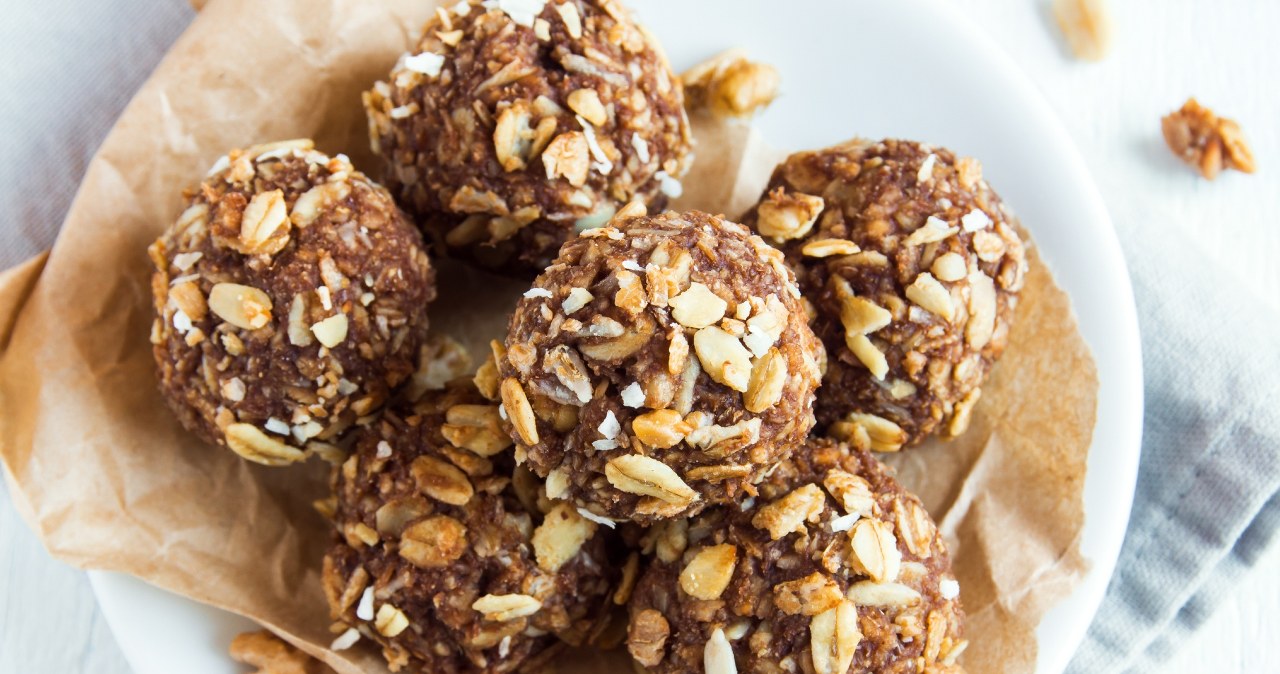 A nutritious snack without sugar. One ingredient adds energy and cares for the heart