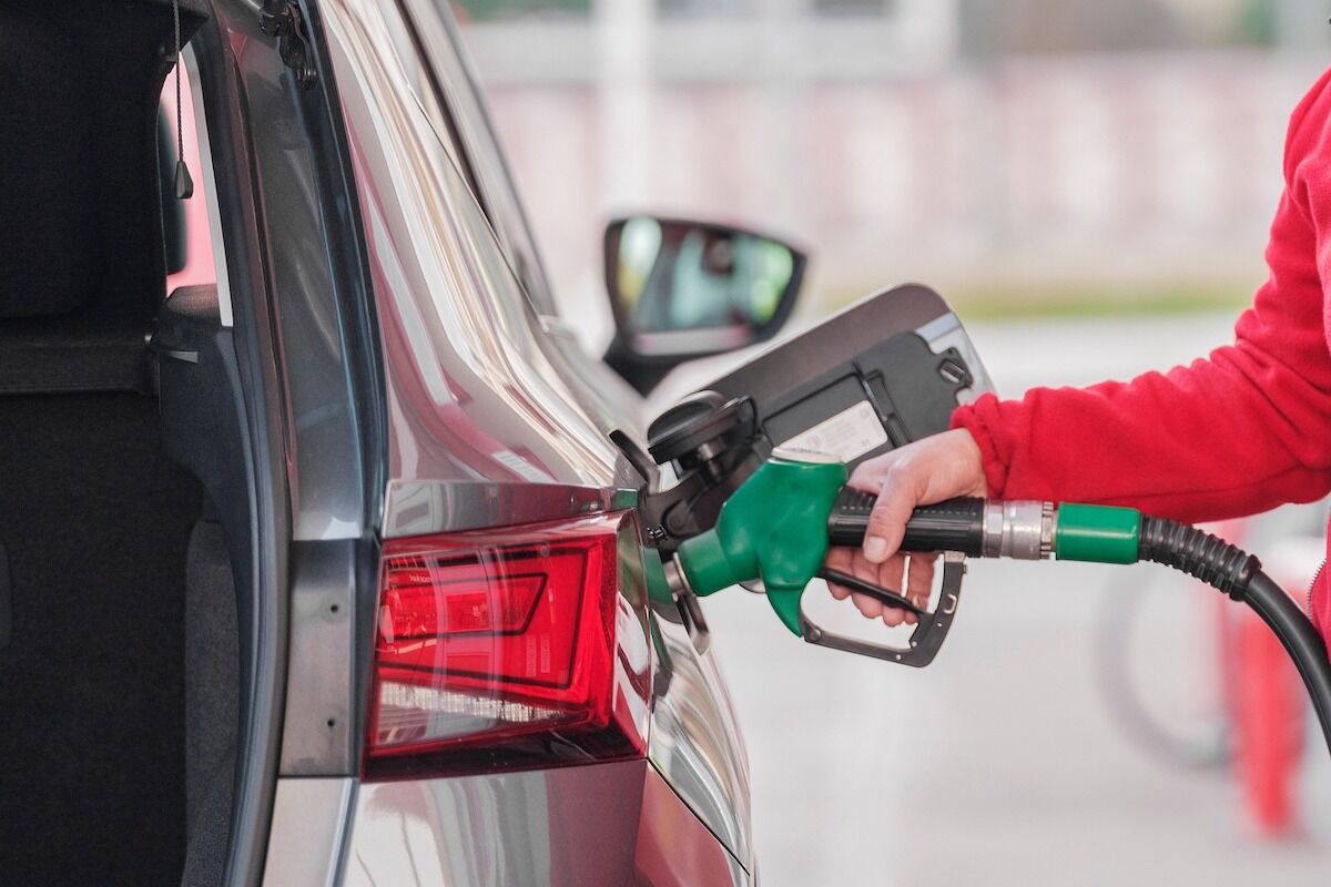 Government takes advantage of falling fuel prices to raise taxes
