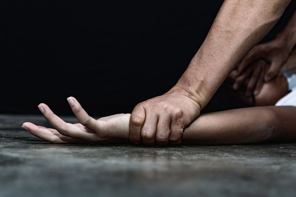 homem-foragido-ha-quase-10-anos-por-estupro-e-preso-no-df