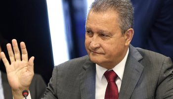 rui-costa:-reducao-de-tarifas-dos-eua-e-resultado-da-atuacao-do-governo