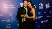 nicolas-prattes-e-eleito-“melhor-ator”-no-mexico-e-celebra-conquista-com-sabrina-sato