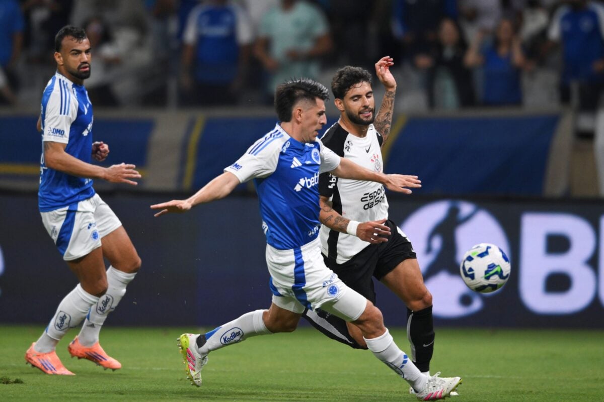 Brasileirão: watch the best moments of Cruzeiro 3 x 0 Corinthians