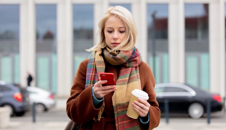 Why cell phone batteries last less in the cold