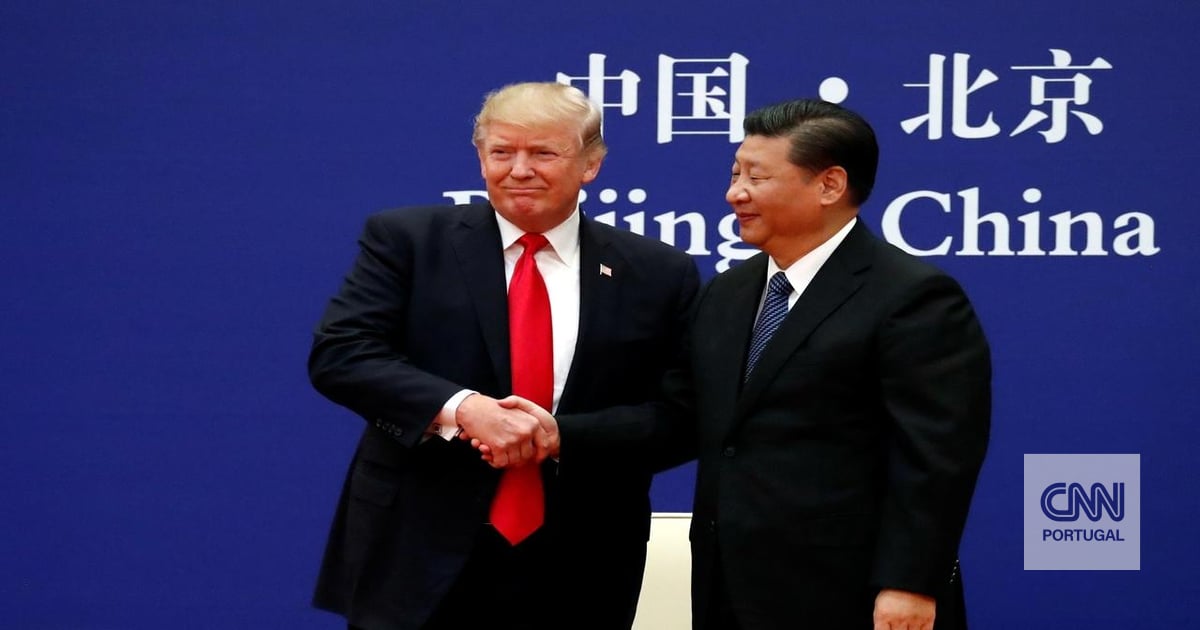 United States and China agree to open communication channels between armed forces