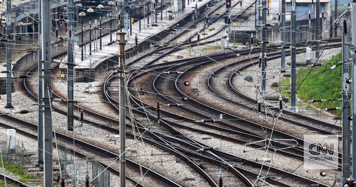 Brussels wants the entire European Union connected by high-speed rail by 2040
