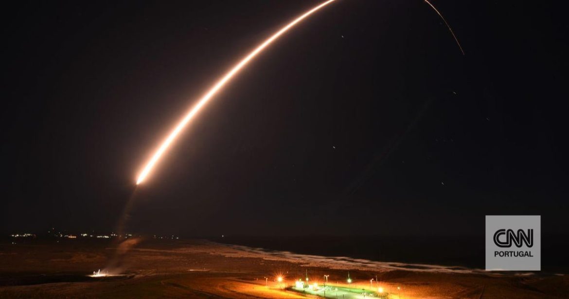 This is the Minuteman III, the nuclear-capable intercontinental ballistic missile that the US just tested
