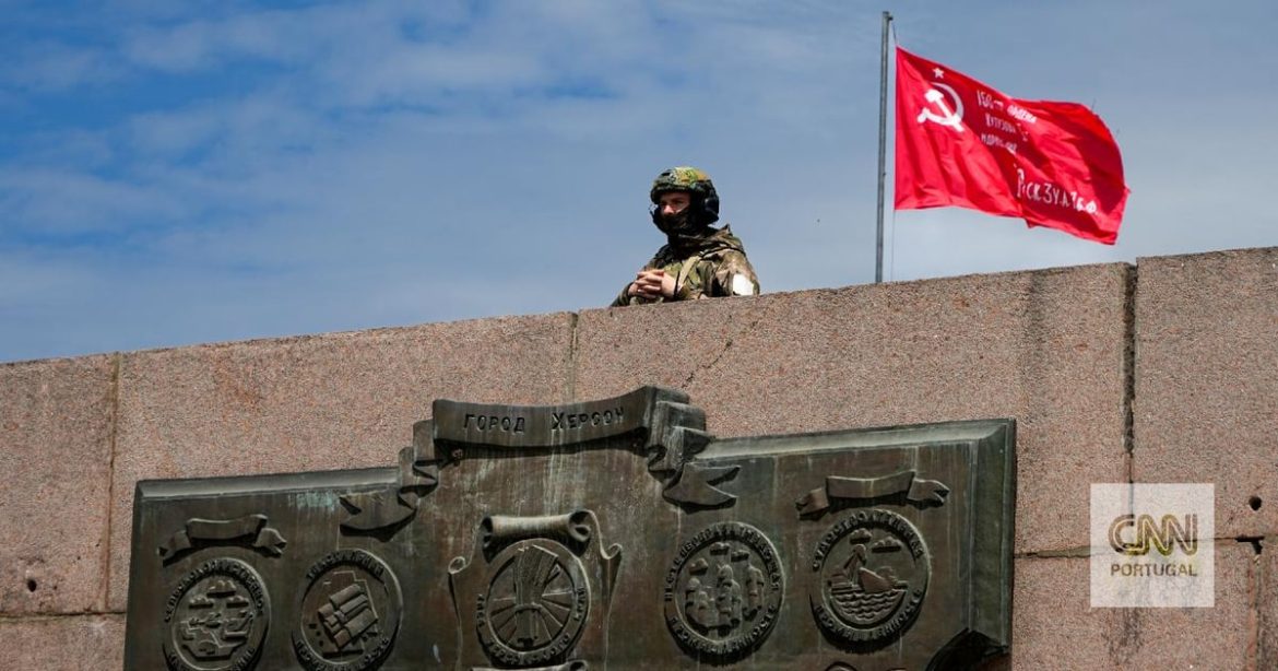 Russia is equipping unguided bombs with jet engines
