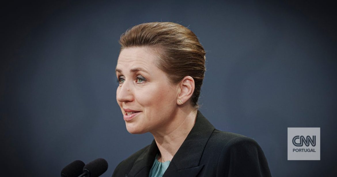 Denmark wants to ban social networks for children under 15
