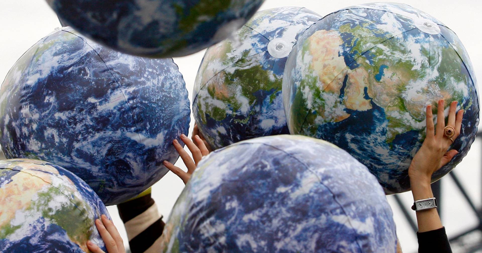 UN reinforces fight against climate disinformation with new campaign