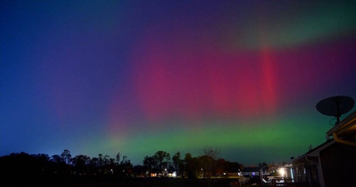 Images of the northern lights observed in several countries, including Portugal
