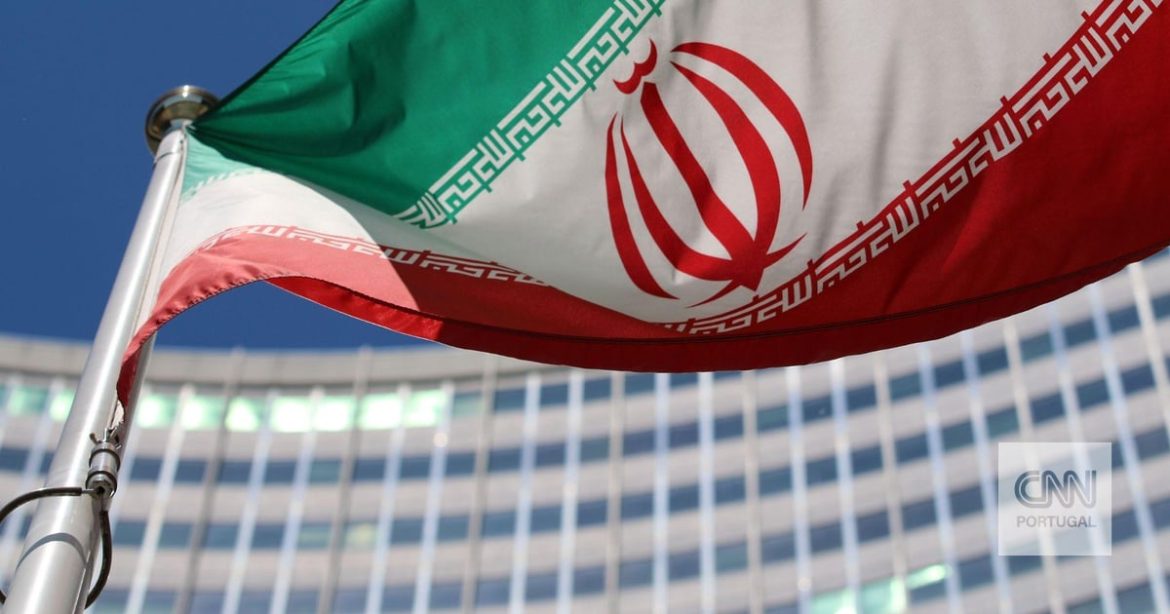 Tehran could "become uninhabitable" if it doesn't rain until December
