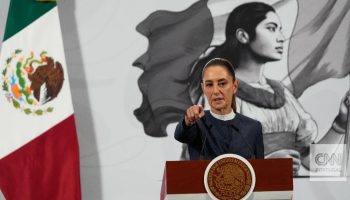 "Out with Claudia!" Thousands demonstrate in Mexico against "impunity" and violence