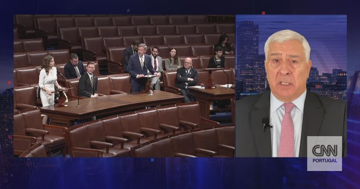 Release of the Epstein files "is a very heavy political defeat" but we cannot expect "anything negative" for Trump