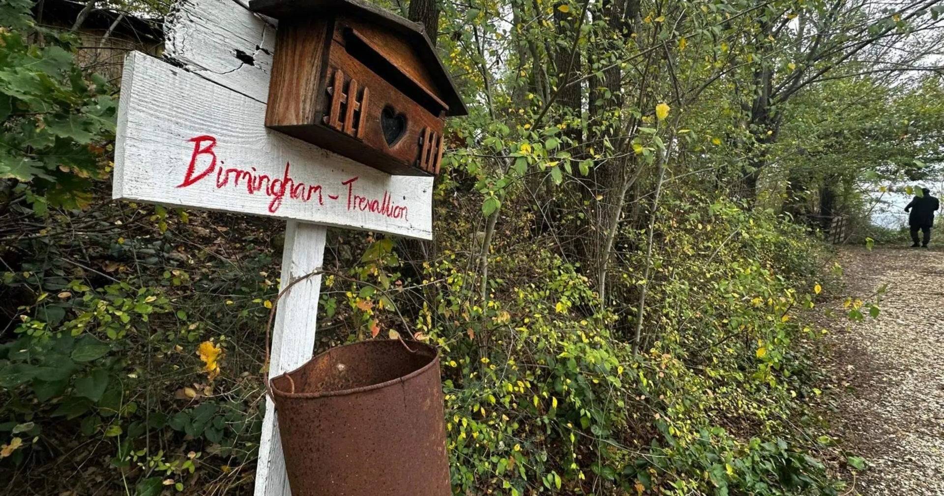 Controversial decision in Italy: Court removes children from couple who live isolated in the forest