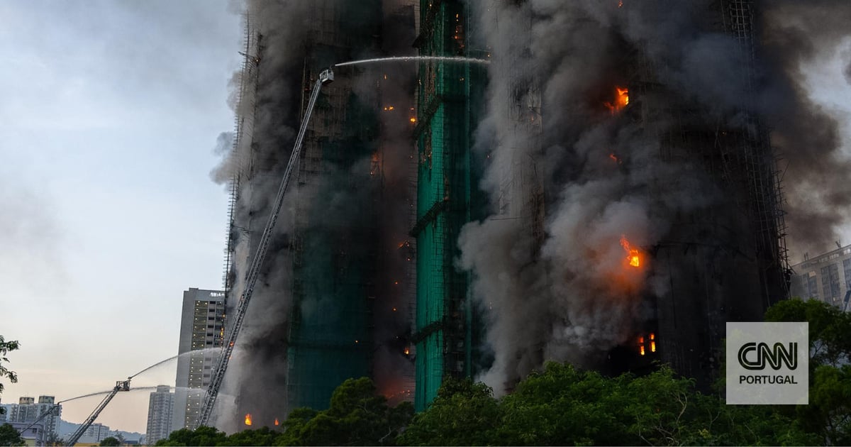 Hong Kong opens anti-corruption investigation after deadliest fire in history
