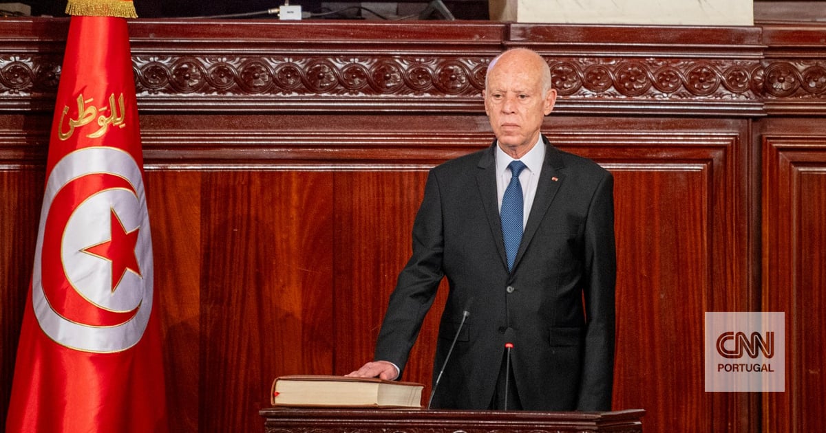 President of Tunisia denounces "blatant interference" by the European Parliament