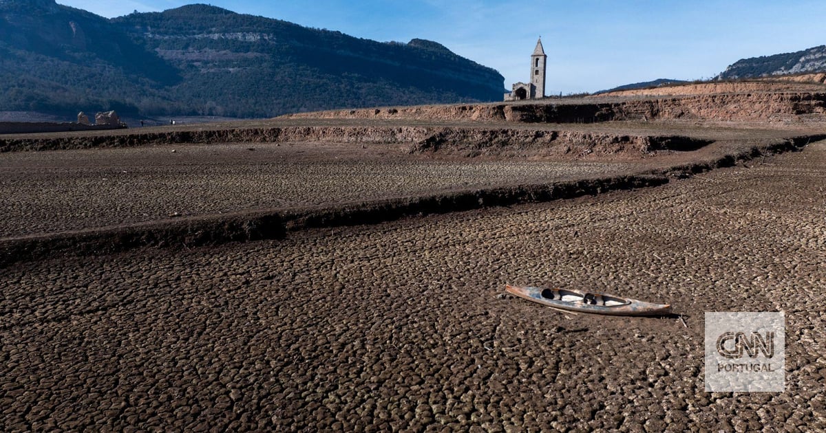 Satellites reveal that southern Europe is running out of water. And we are the south