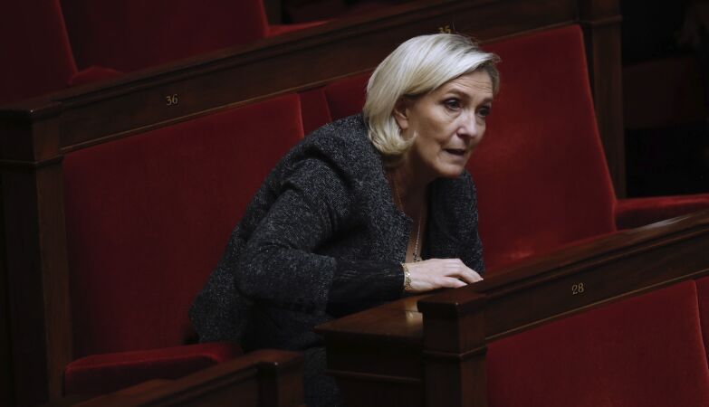 French parliament approves Le Pen resolution for the first time