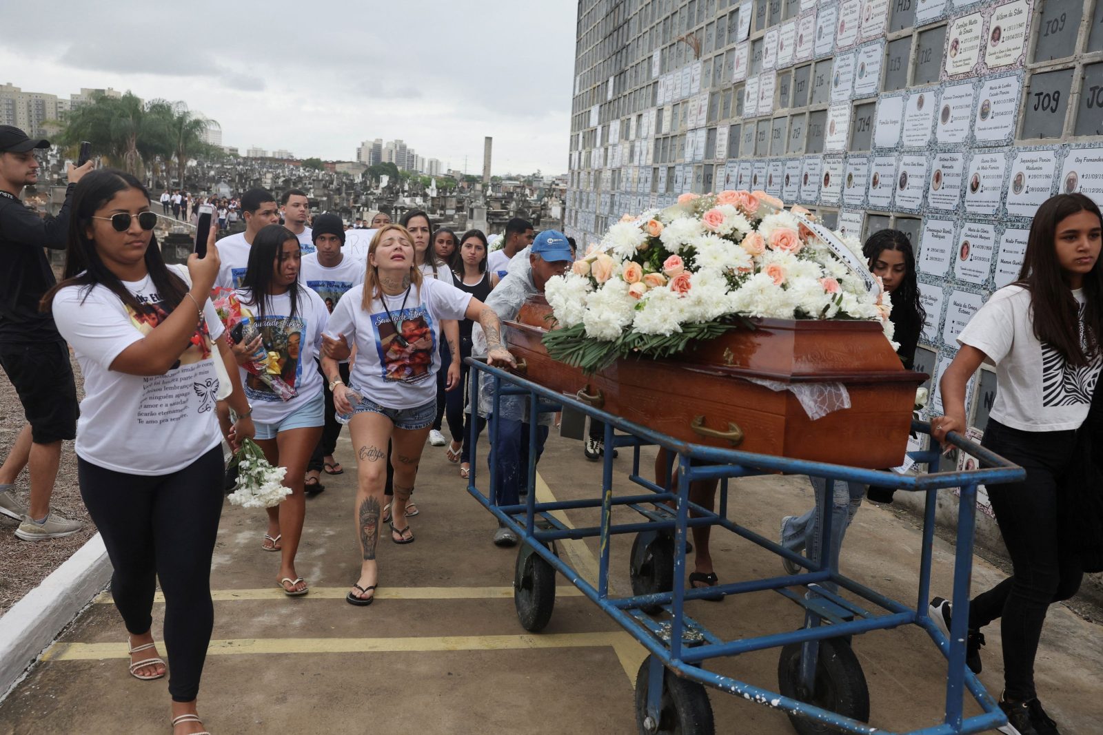 Βραζιλία: Διαδηλωτές ζητούν την παραίτηση του κυβερνήτη του Ρίο ντε Τζανέιρο