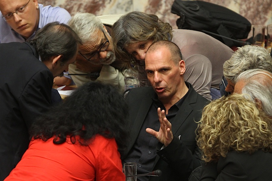 Tsipras destroys Varoufakis: he was more celebrity than economist, everyone hated him