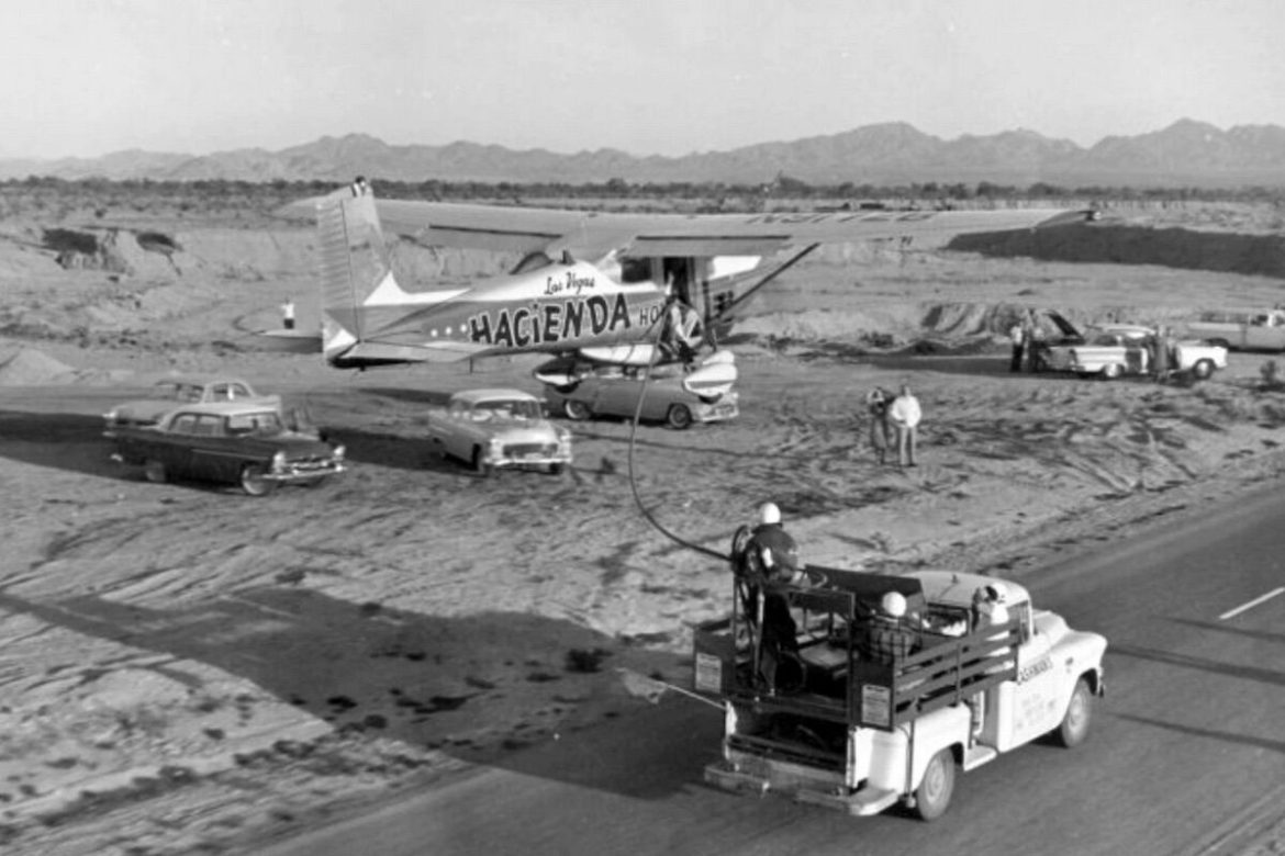 The longest non-stop flight ever is waaaay longer than you think
