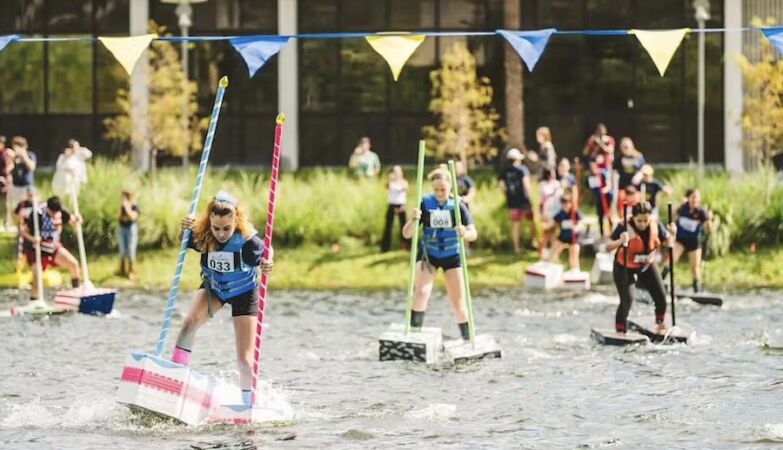When a man walked on water (and covered 2500 km in 40 days)