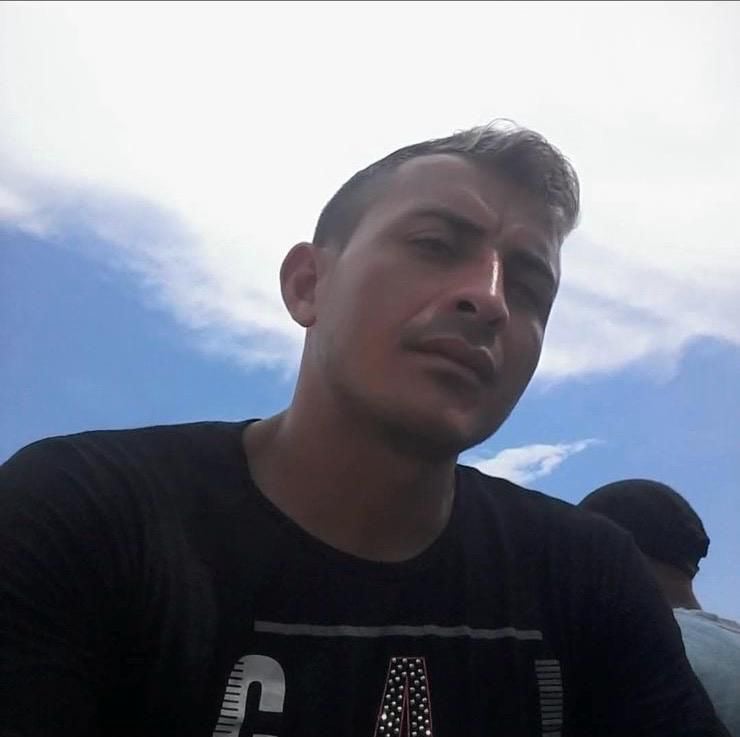 Farmer dies of electrocution after wire gets tangled around his neck in the interior of Acre