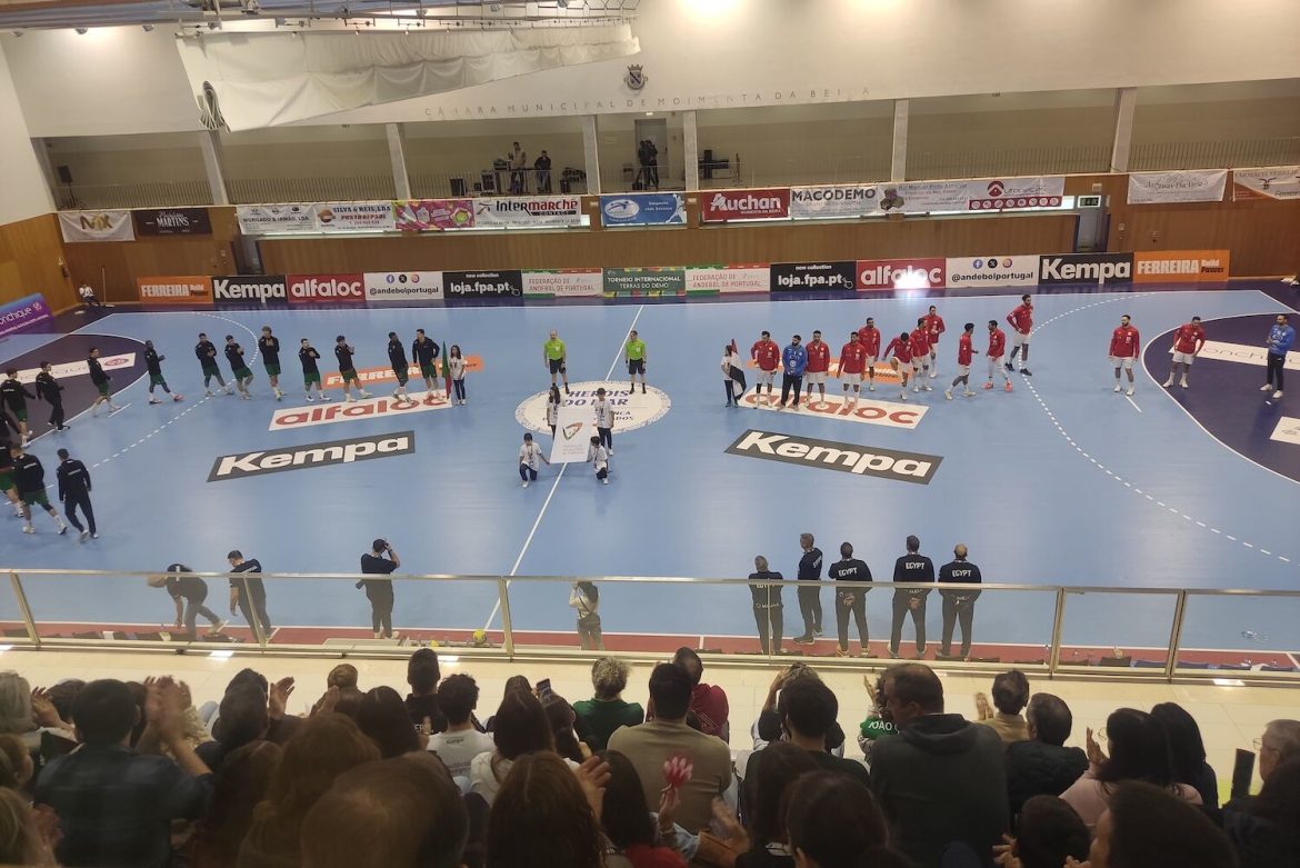 Tickets sold out for… handball friendlies. Because Moimenta da Beira is also Portugal
