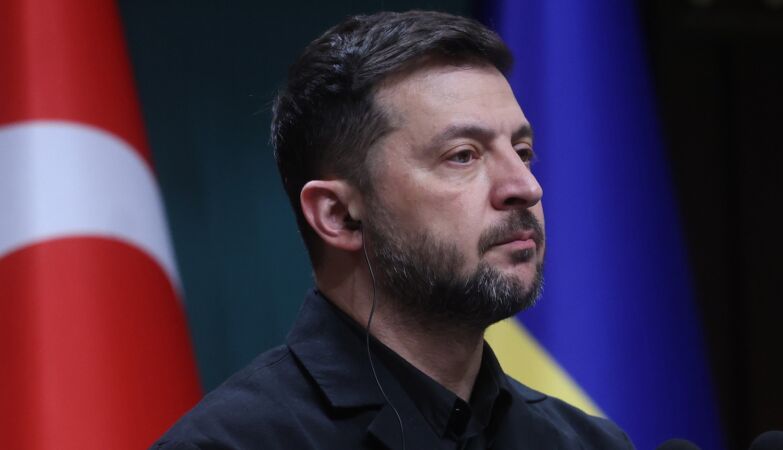 Cornered Zelenskyy will be “horrified” by the peace plan