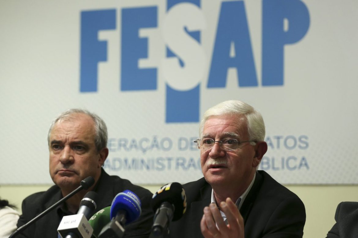 "Ridiculous". Government proposed a 10-cent increase in the meal allowance
