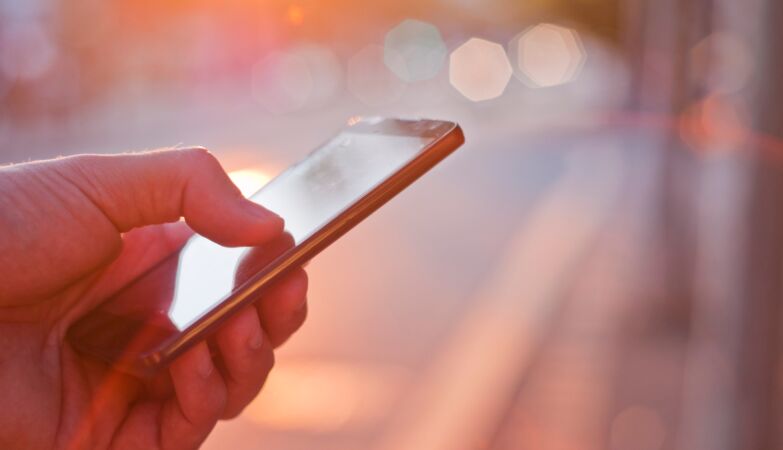 Cell phones: portability must be free from today