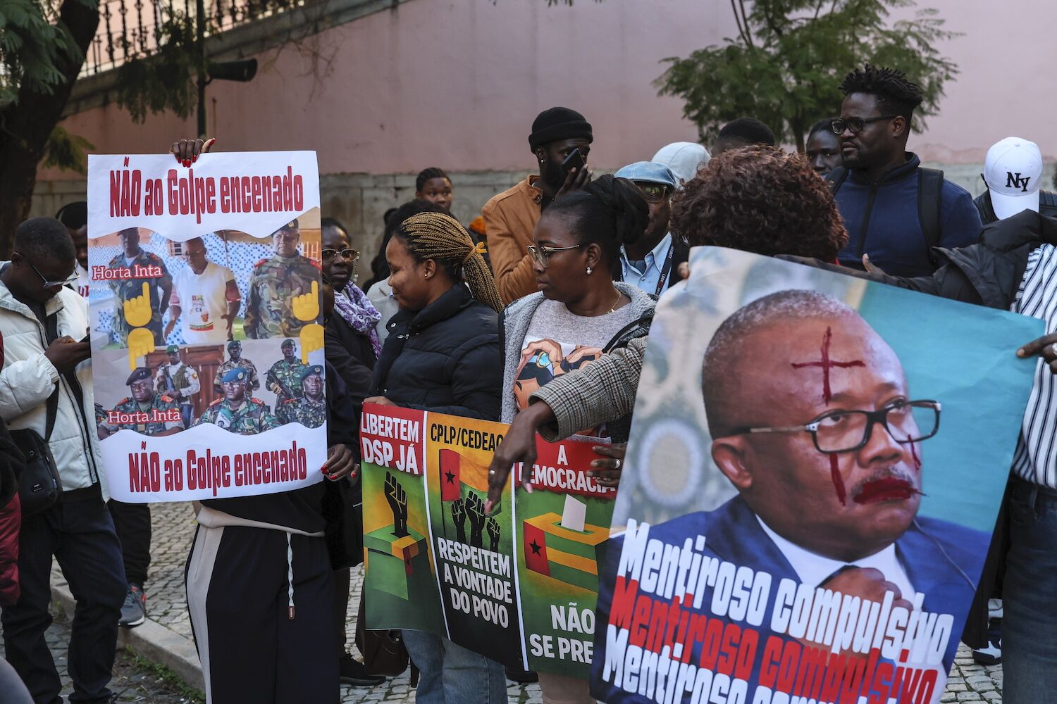 Transition by force, no elections. Is there a “hand of Portugal” in the chaos in Guinea-Bissau?