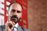Eduardo Bolsonaro criticized PT member who called the operation against the Red Command 
