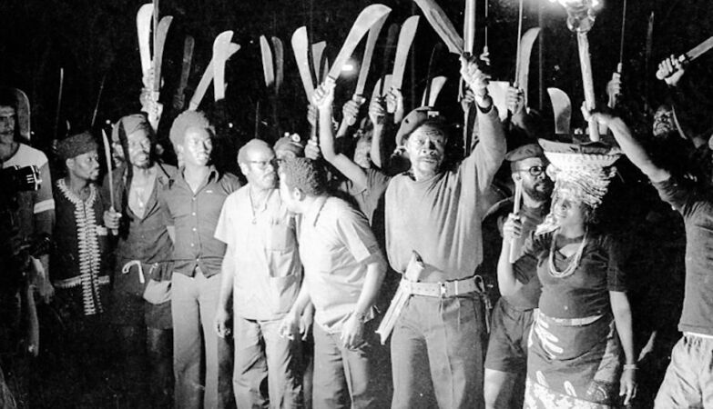 50 years ago Angola was born, between joy and artillery