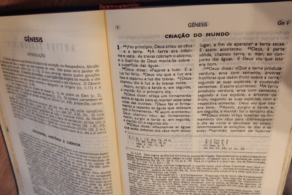 The Bible will have a new translation into Portuguese