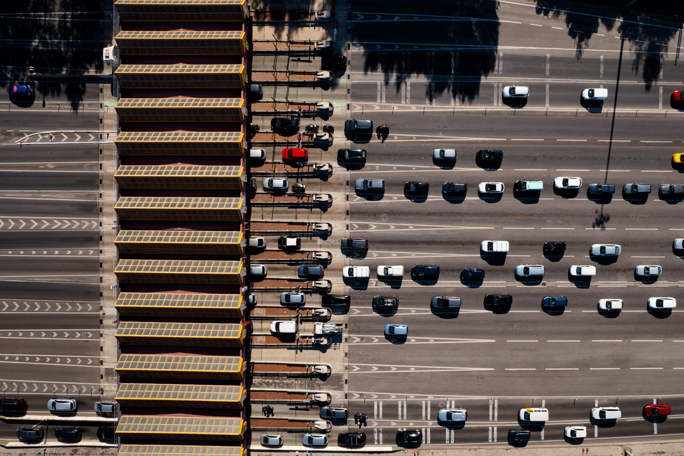 These vehicles will no longer pay tolls on this highway and there is already a date forecast