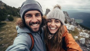 Astronomical compatibility of the week (week 2025-47): Aries and Leo face the ultimate test - can their fiery connection keep the flames burning?