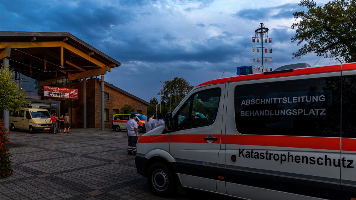 Several dead and injured after a bus crashes into a stop in Stockholm