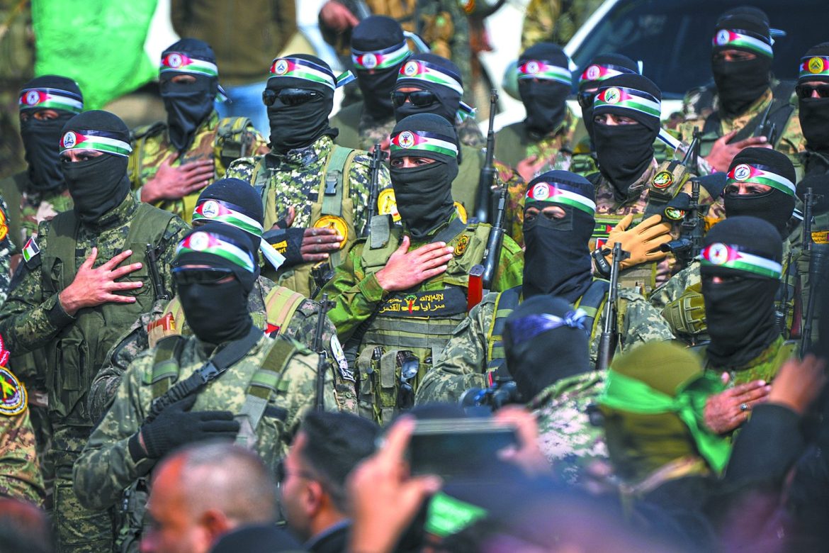 Η Χαμάς επιβιώνει κάτω από τα ερείπια της Γάζας