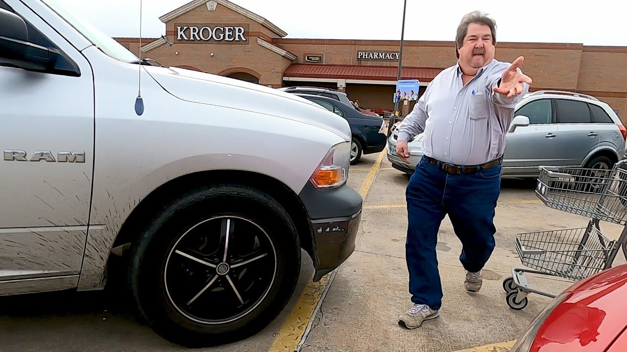 Why don't people pack their supermarket carts? It is complicated…