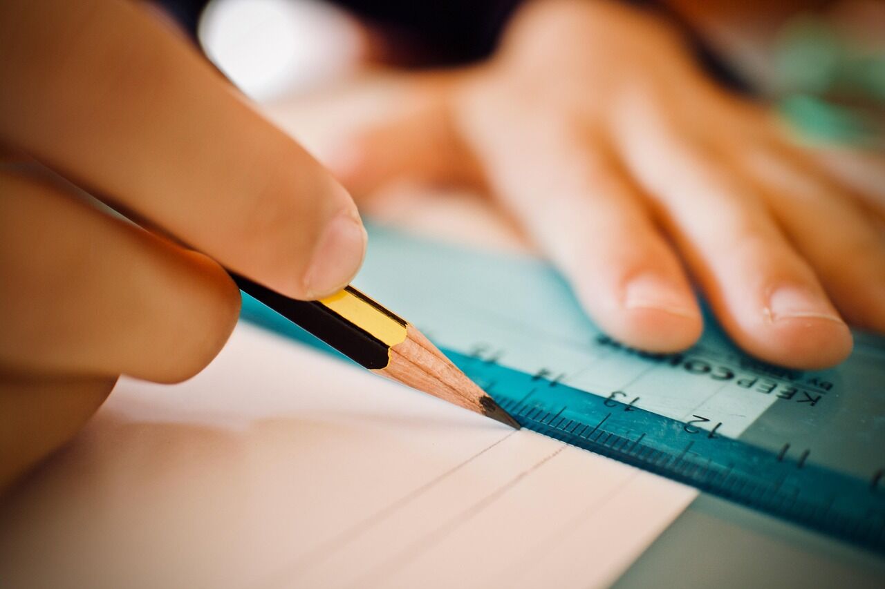 9-year-old student with amputated fingers and “hanged” at a school in Viseu. Mother says the school did nothing