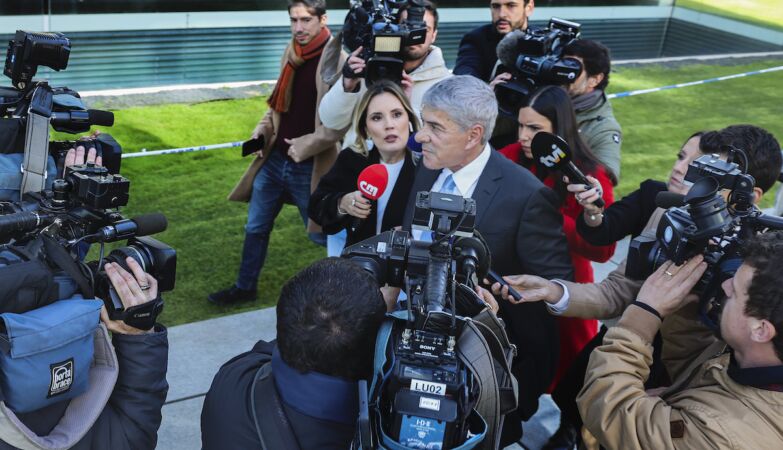 Socrates was left without his lawyer. Pedro Delille resigned to defend former prime minister