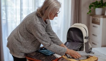 Retired with a pension of €333 paid rent of €300 and was forced to leave her house: owner will pay her €17,000 in compensation