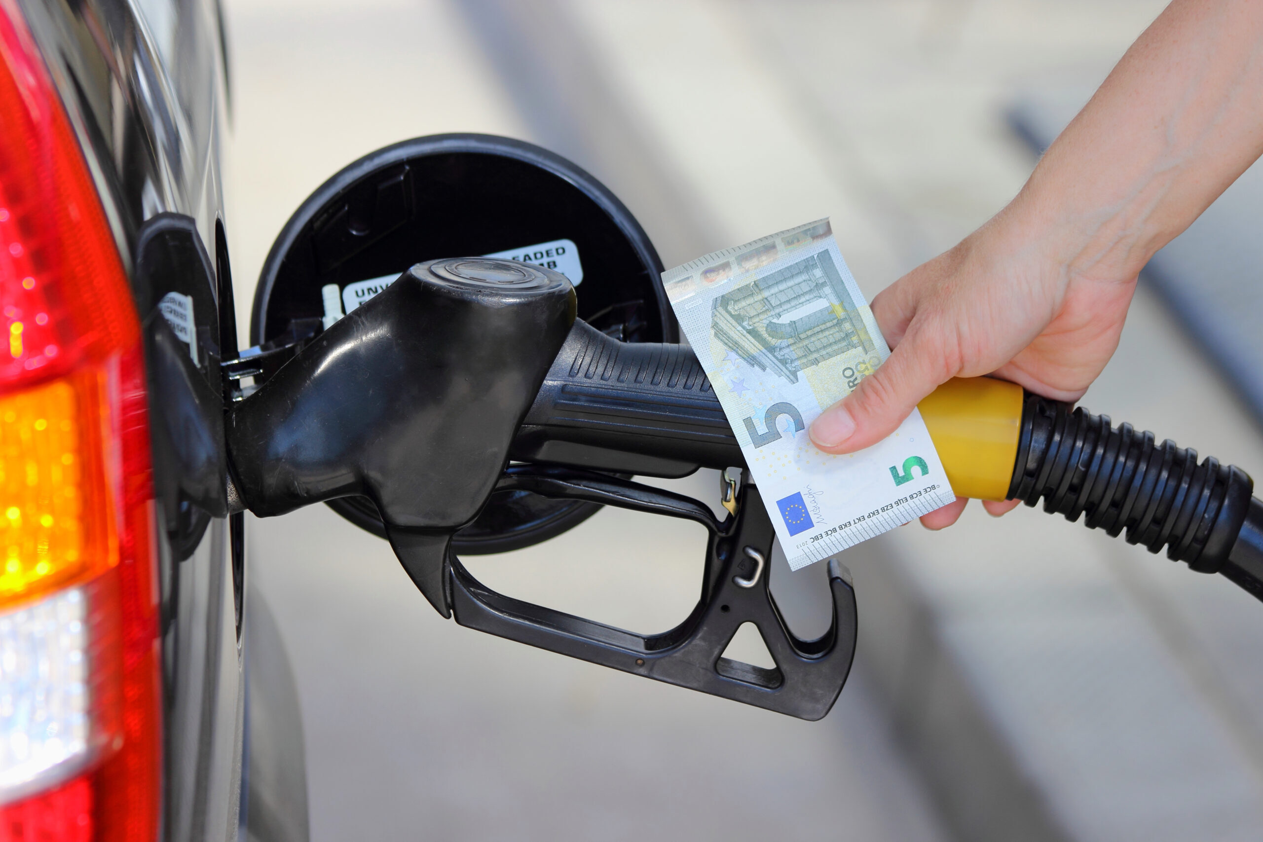 Diesel at €0.96 per liter: see where the station 'next' to the Algarve is with this price