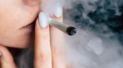 Mixing cannabis with tobacco reduces the “happiness molecule” in the brain