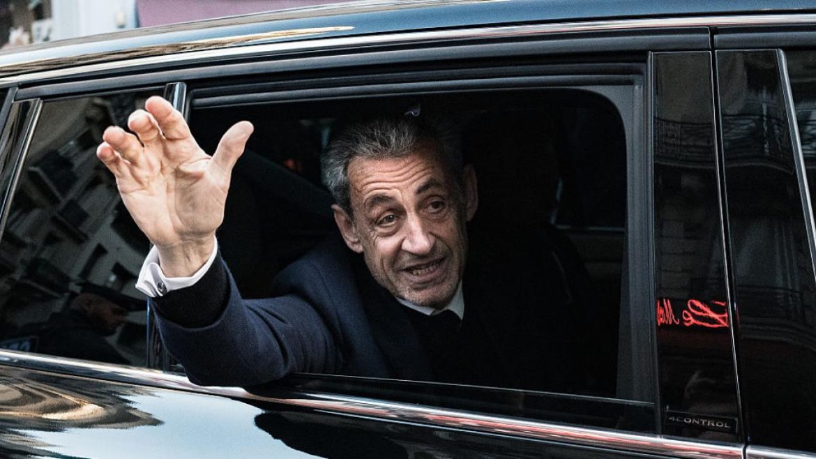 French prosecutors request Nicolas Sarkozy's release under judicial supervision

