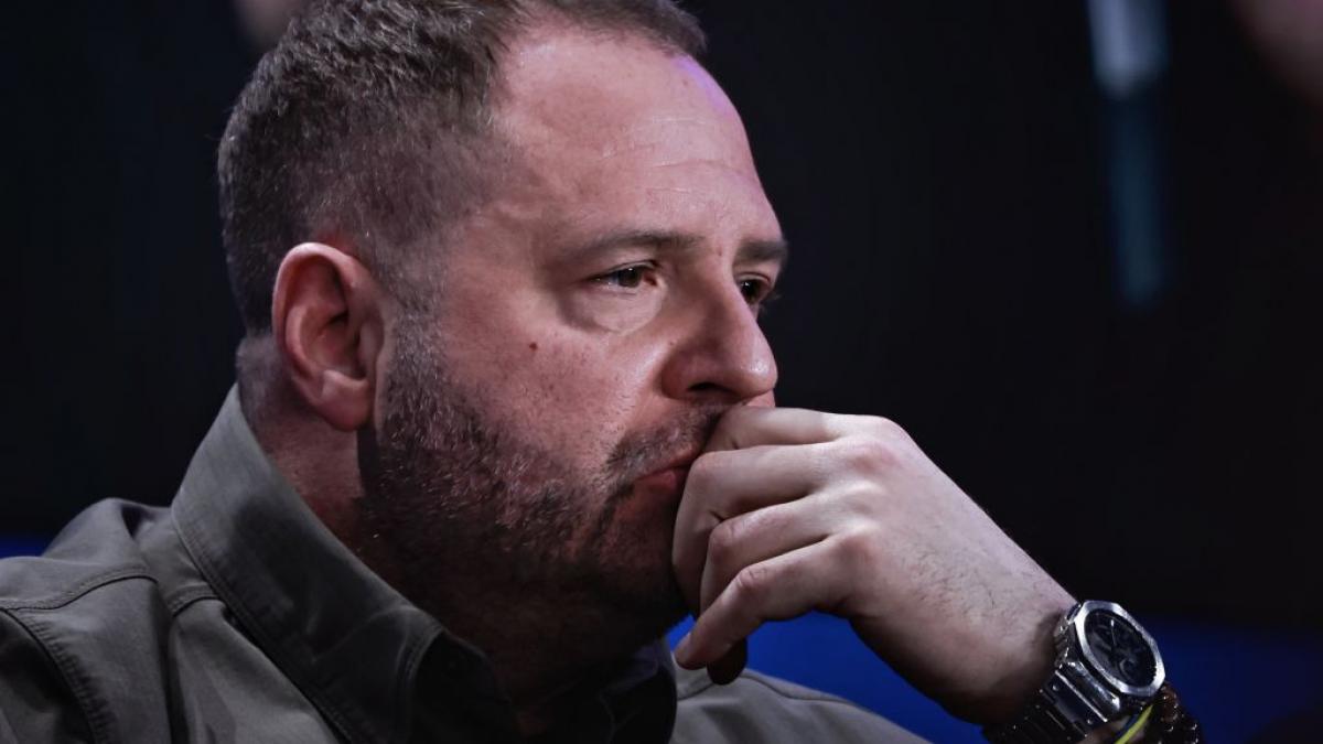 Ukrainian anti-corruption agency searches the house of Andri Yermak, head of Zelensky's office