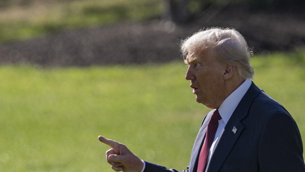 'Make America Blocked Again': chaos grows over the longest government shutdown in US history 

