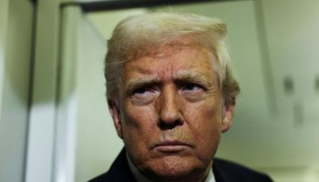 Trump, once again rude and misogynist: after his "little pig", he calls a reporter from the 'New York Times' "ugly"