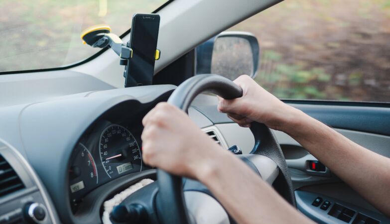 Woman was discharged and then gave birth in Uber. Son will have the driver's name